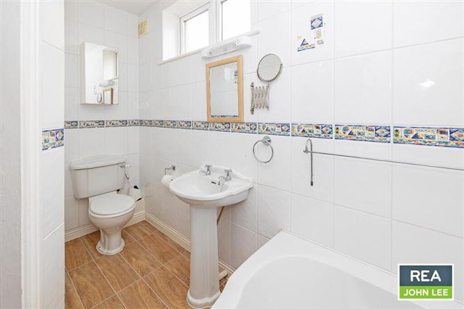17 Castlecourt, Castleconnell, Limerick
