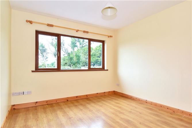 Aughlogeen, Claregalway, Co. Galway