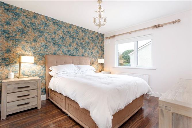 86 Castle Riada Avenue, Lucan, Dublin