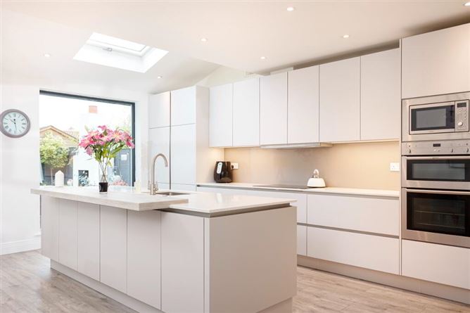 86 Castle Riada Avenue, Lucan, Dublin