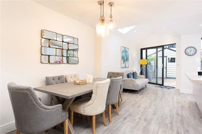 86 Castle Riada Avenue, Lucan, Dublin