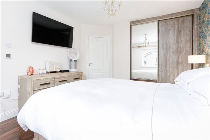 86 Castle Riada Avenue, Lucan, Dublin