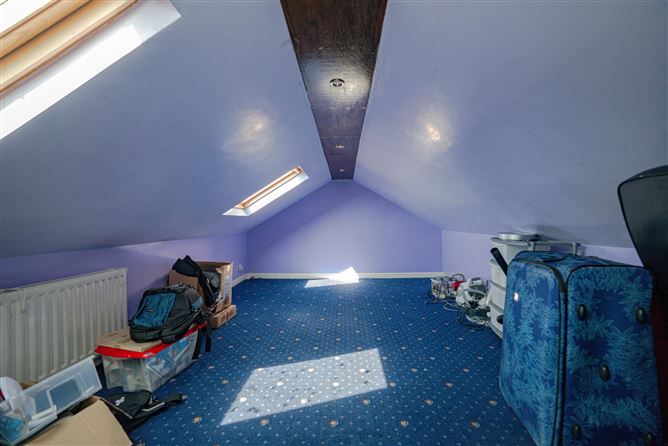 2 Turnapin Grove , Cloghran, Dublin