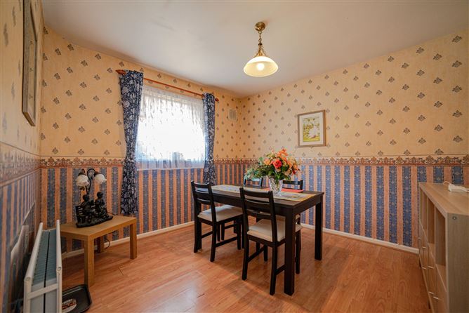 2 Turnapin Grove , Cloghran, Dublin