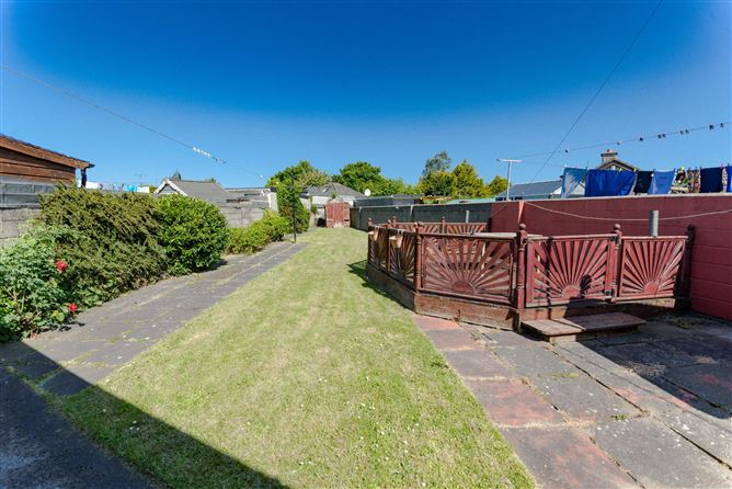 2 Turnapin Grove , Cloghran, Dublin