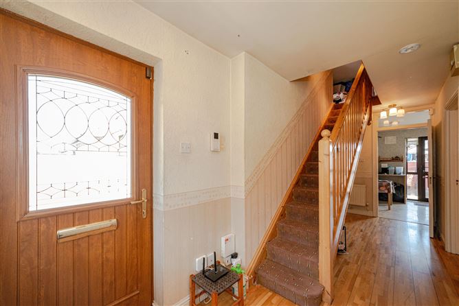 2 Turnapin Grove , Cloghran, Dublin