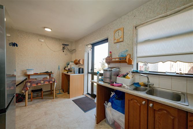 2 Turnapin Grove , Cloghran, Dublin