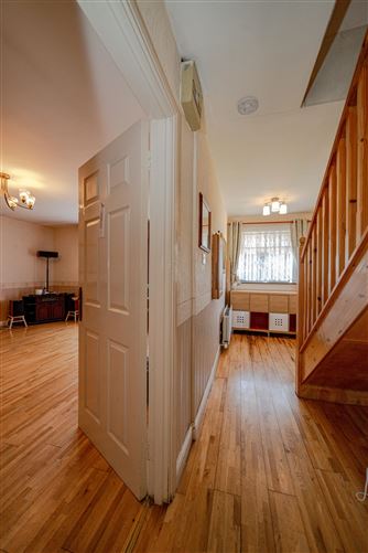 2 Turnapin Grove , Cloghran, Dublin
