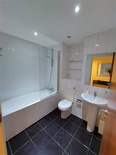 21 Adelaide Square, Whitefriar Street, Dublin 8, South City Centre, Dublin 8