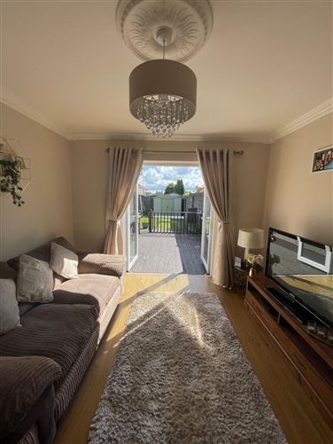 11 Kinvara Avenue, Ballyvolane, Cork.