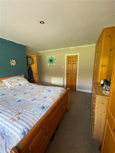 11 Kinvara Avenue, Ballyvolane, Cork.
