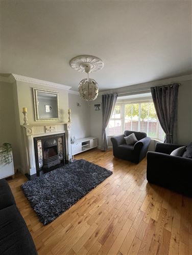 11 Kinvara Avenue, Ballyvolane, Cork.