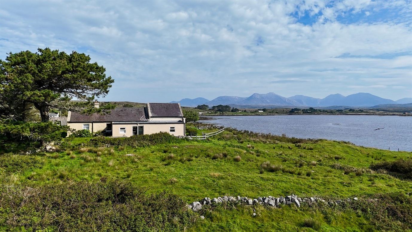 Fodens Cottage, Rosroe, Cashel, Co. Galway