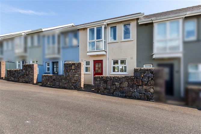 6 Shepherds Walk, Duncannon, Co. Wexford