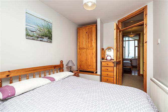 6 Shepherds Walk, Duncannon, Co. Wexford