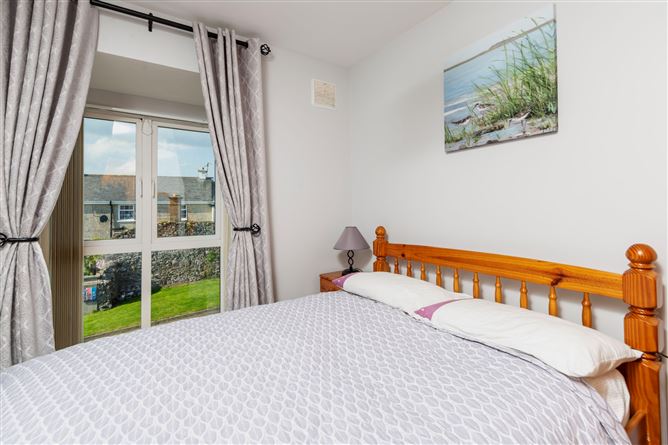 6 Shepherds Walk, Duncannon, Co. Wexford