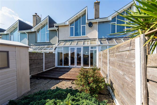 6 Shepherds Walk, Duncannon, Co. Wexford