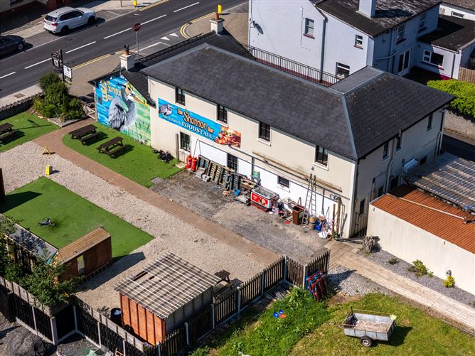 The Shannon Bar, Tarmonbarry, Co. Roscommon