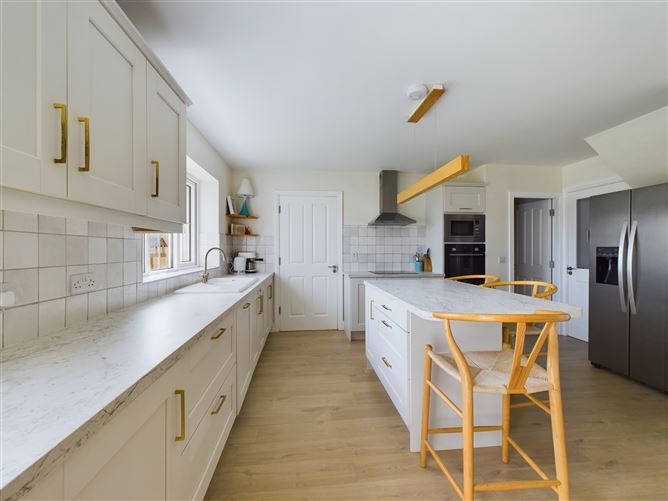 72 Cluain Larach, Knockenduff, Tramore, Waterford