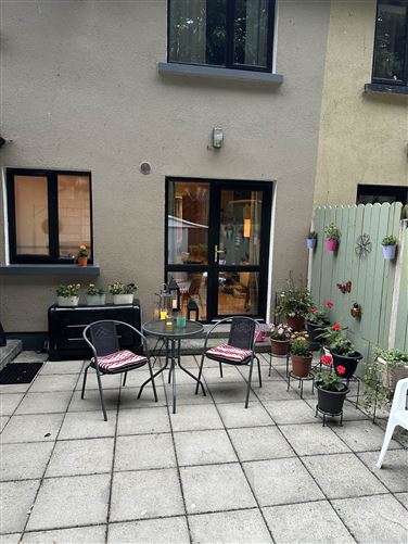 12 Greenfields, Lanesborough Road, Roscommon, County Roscommon