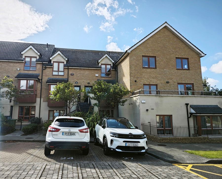 23 Oakhall, The Hill, Malahide, Dublin