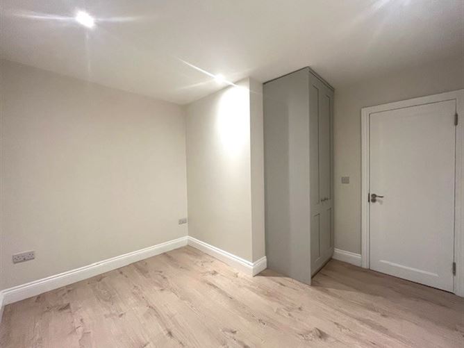 Eadestown, Naas, Co. Kildare