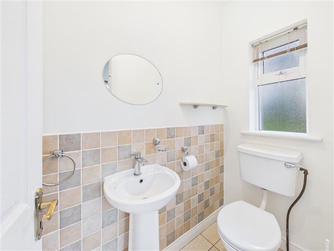 Corraclor Lodge, Barrybeg, Hill of Berries, Athlone, Co. Roscommon