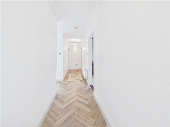 Corraclor Lodge, Barrybeg, Hill of Berries, Athlone, Co. Roscommon