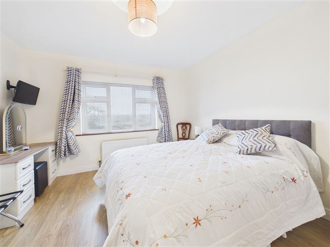 Corraclor Lodge, Barrybeg, Hill of Berries, Athlone, Co. Roscommon