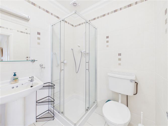 Corraclor Lodge, Barrybeg, Hill of Berries, Athlone, Co. Roscommon