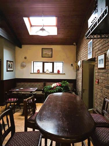 Photo 11 of 22 — Ryans Pub, Old Cork Road, Newport, Tipperary