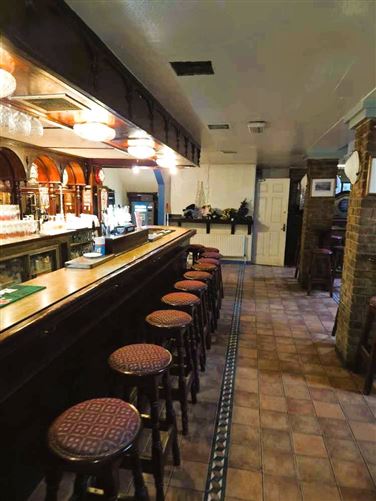 Ryans Pub, Old Cork Road, Newport, Tipperary
