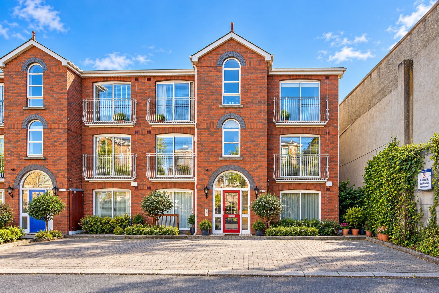 Photo 1 of 18 — 94 Derrynane Square, Innisfallen Parade, Phibsborough, Dublin