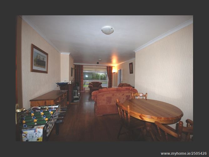 68 Oakwood Grove, Clondalkin,   Dublin 22