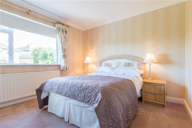 18 Ardilea Downs, Mount Merrion, County Dublin