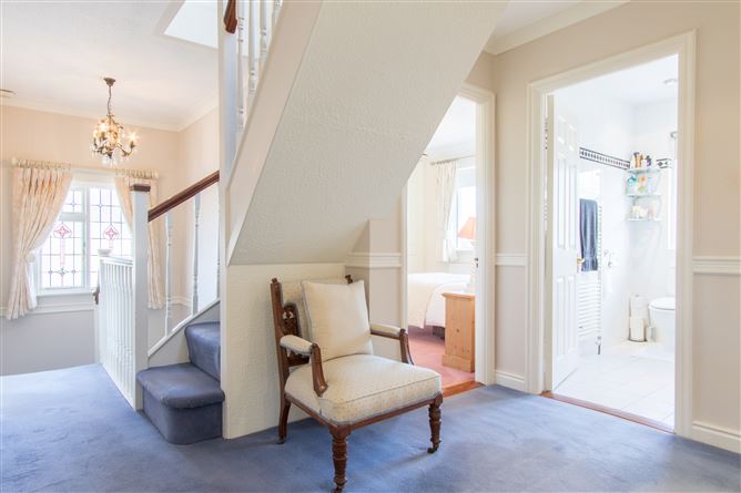 18 Ardilea Downs, Mount Merrion, County Dublin