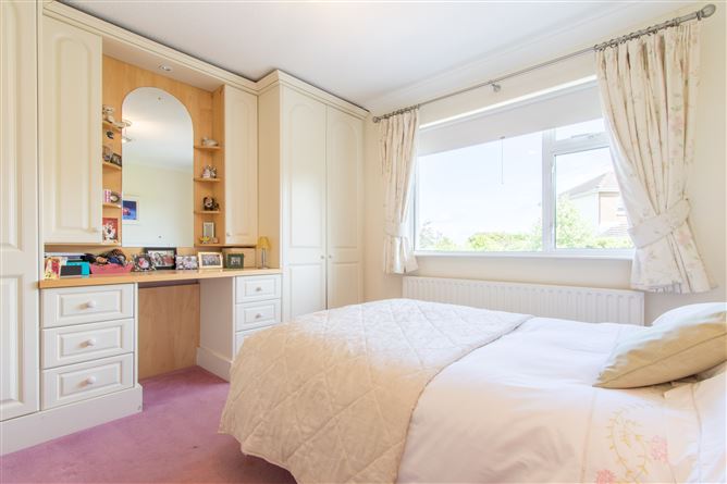 18 Ardilea Downs, Mount Merrion, County Dublin