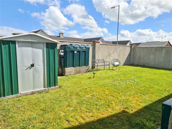 12 Ashgrove, Monadreen, Thurles, Co. Tipperary