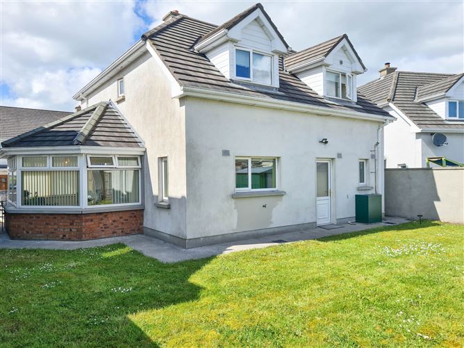 12 Ashgrove, Monadreen, Thurles, Co. Tipperary