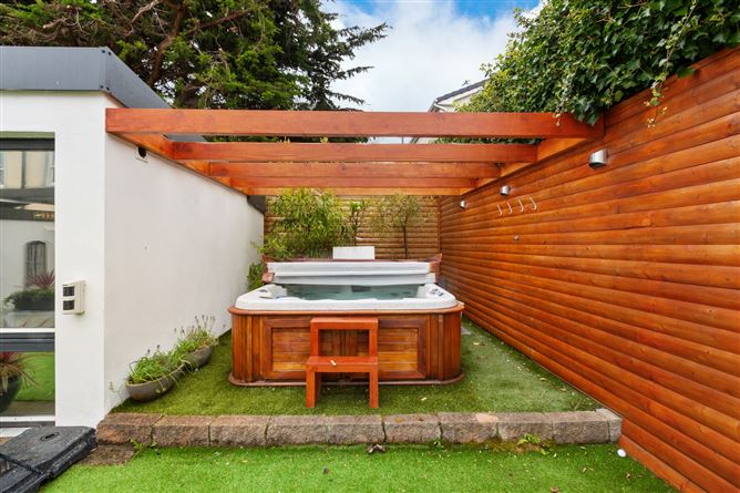 Redgarth, Coast Road, Malahide, County Dublin