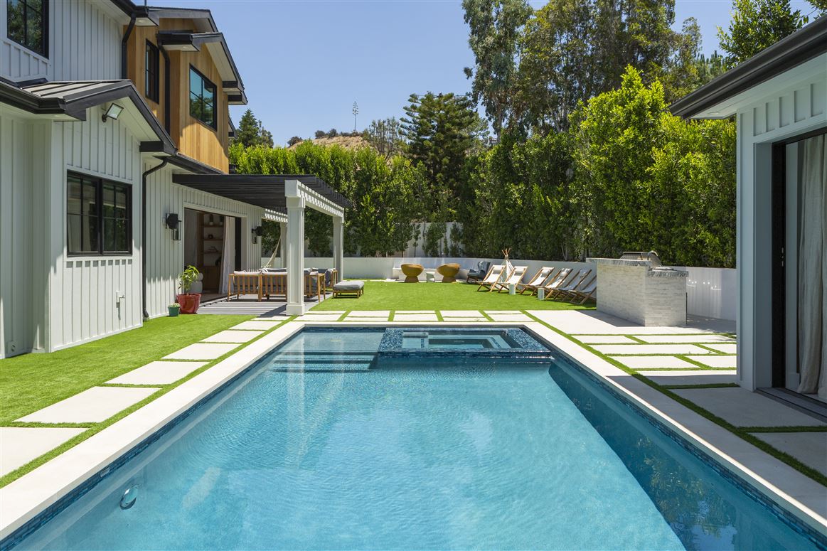 Hillside Bliss,Los Angeles,California,USA