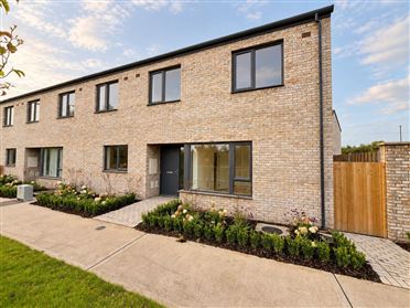 17 Kennan Walk, Luttrellstown Gate , Dublin 15