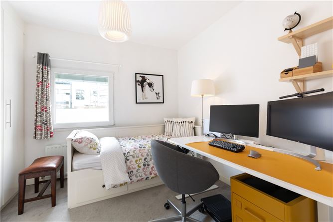 51 The Pavilion, Marine Road, Dun Laoghaire, Co. Dublin