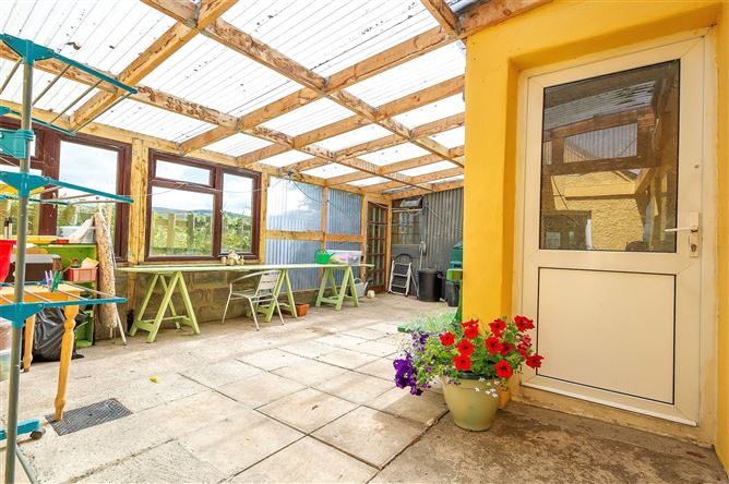 Swallow Cottage, Commane, Killavullen, Co. Cork