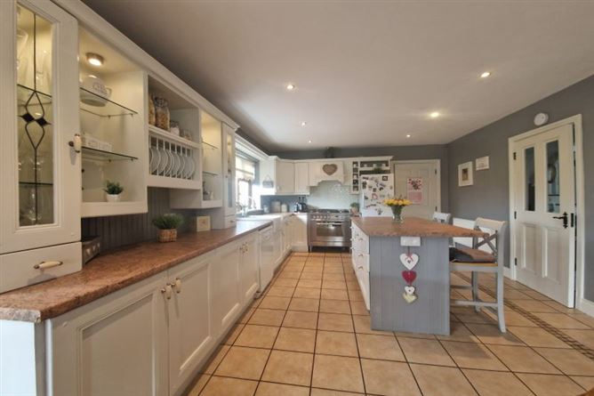 Airlie House, Palace, Clonroche, Clonroche, Wexford
