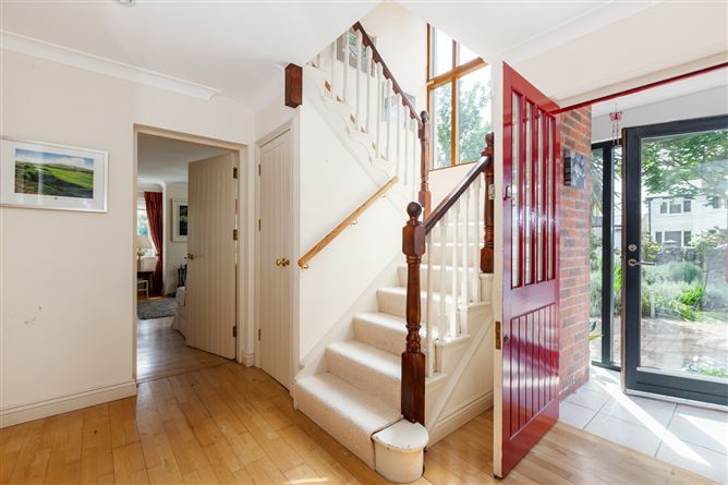 29 Church Road, Sutton, Dublin 13