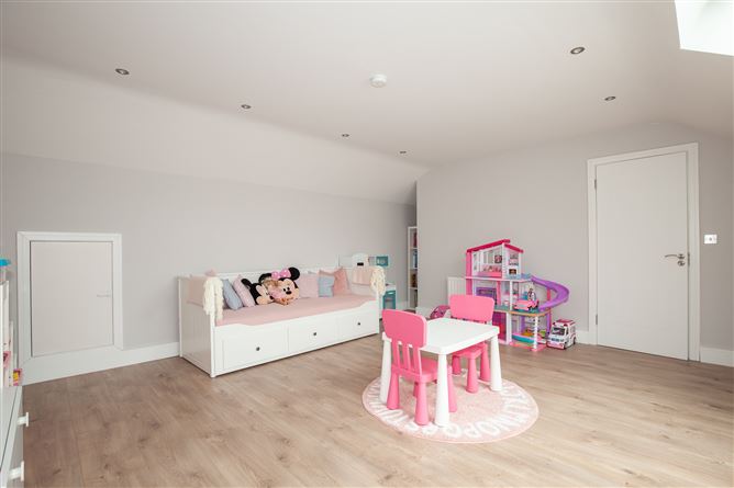 6 Diswellstown Way, Hamilton Park, Castleknock, Dublin 15