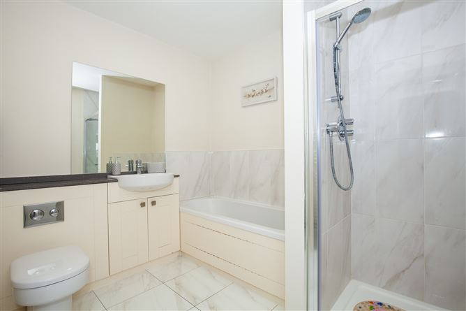 6 Diswellstown Way, Hamilton Park, Castleknock, Dublin 15