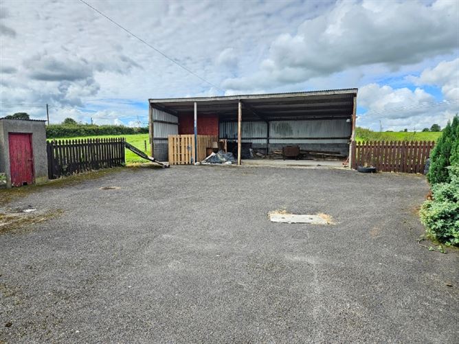 Shraugh, Clonakenny, Roscrea, Tipperary
