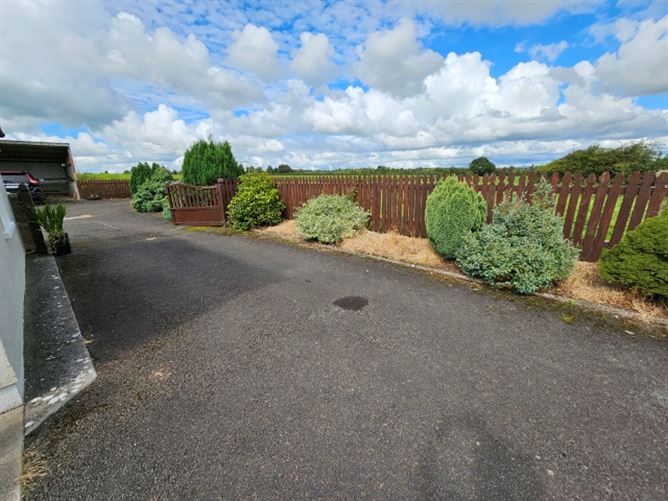 Shraugh, Clonakenny, Roscrea, Tipperary